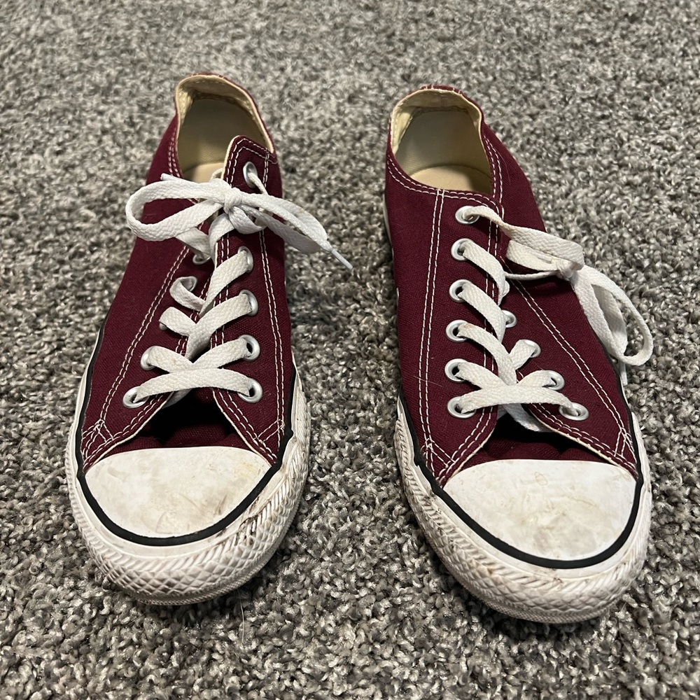 Maroon converse, size 9